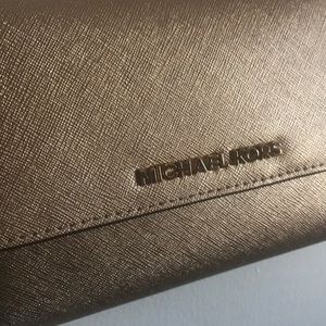 Michael Kors crossbody